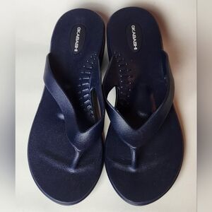 Okabashi Women's Dark Blue Sandals